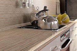 <b>Стеновая панель ДВП</b><br/>Цена в магазине: <span class='red'>5 900 р.</span><br/>Осталось, шт: <b>3</b>